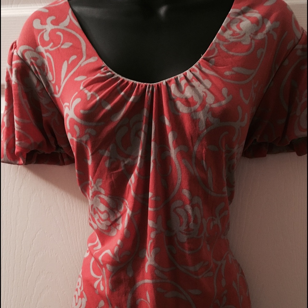 Woman's Kate hill Dillard's) top coral/grey size L